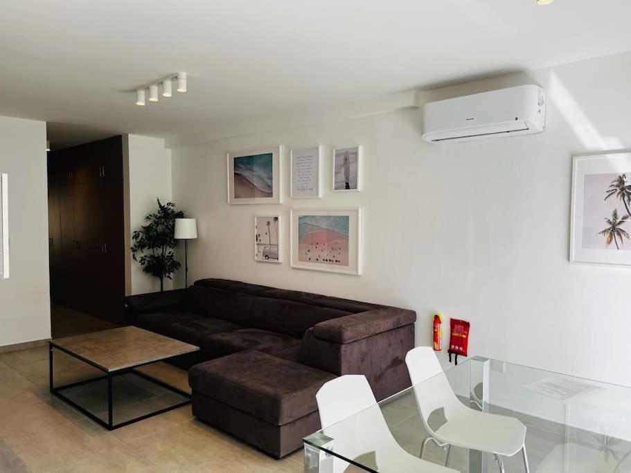 Sliema, Apt7, Stylish 2 Bedroom Apartment With Parking Exterior photo