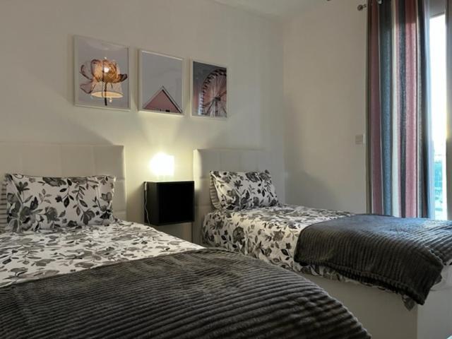 Sliema, Apt7, Stylish 2 Bedroom Apartment With Parking Exterior photo